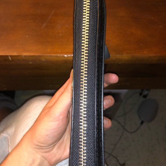 Kate Spade clutch/wallet - Picture 4 of 6